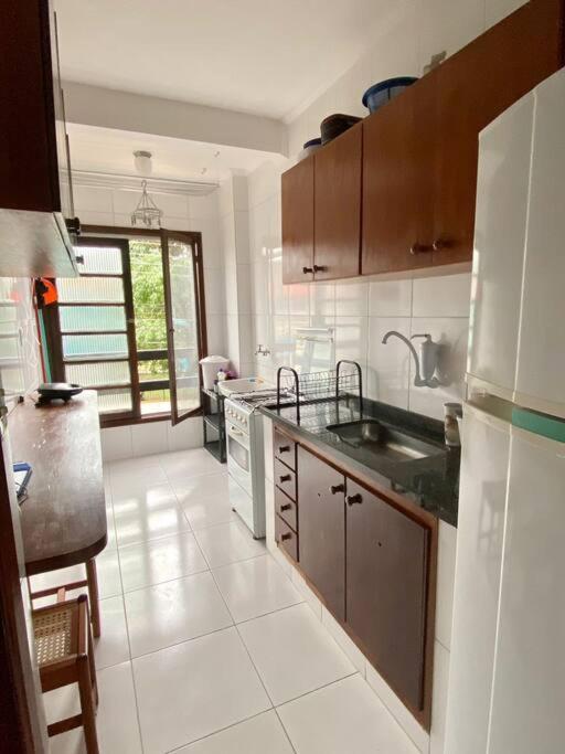 Prainha Beach Lindo Apartamento Proximo A Praia Caraguatatuba Eksteriør bilde